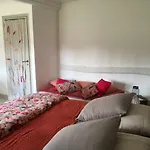 Bed & Breakfast L'atelier De Tess Le Bec-Hellouin