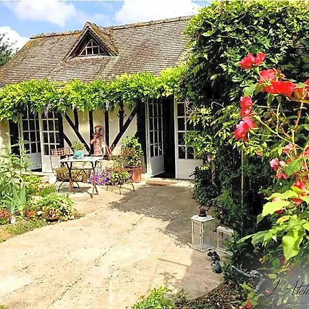L'atelier De Tess Bed and breakfast Le Bec-Hellouin