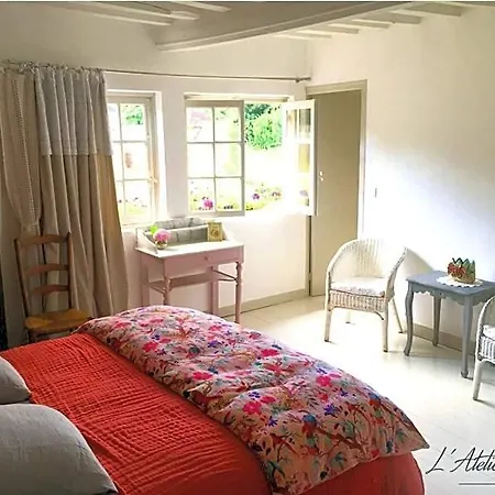 Bed and breakfast L'atelier De Tess Le Bec-Hellouin