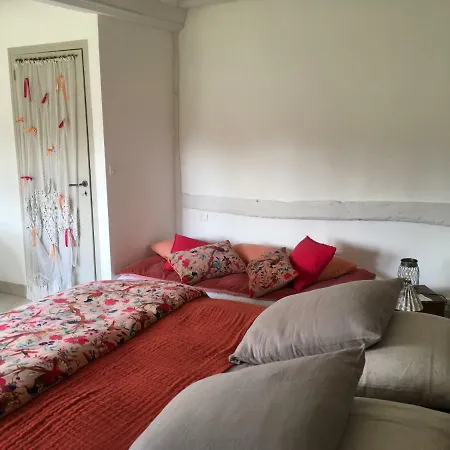 Bed & Breakfast L'atelier De Tess Le Bec-Hellouin