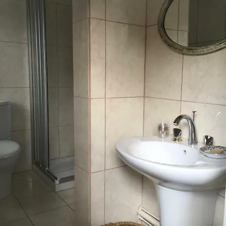 L'atelier De Tess Bed & Breakfast